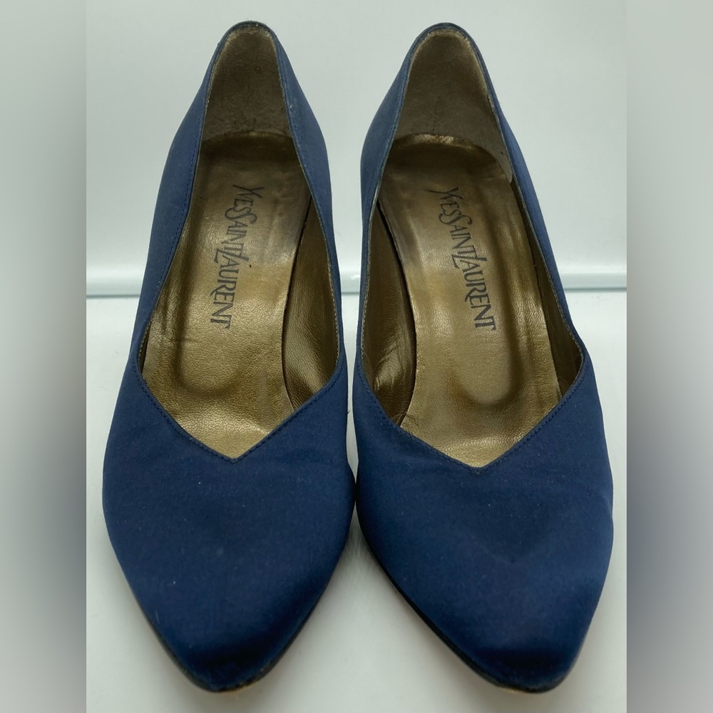 Yves Saint Laurent Blue Heels with NEW heel caps.